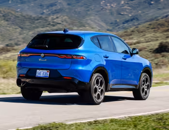 2025 Alfa Romeo Tonale [North America] (965) '2024–25