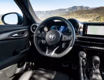 Intérieur 2025 Alfa Romeo Tonale [North America] (965) '2024–25