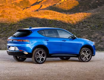2025 Alfa Romeo Tonale [North America] (965) '2024–25
