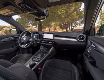 Intérieur 2025 Alfa Romeo Tonale Intensa [North America] (965) '2025