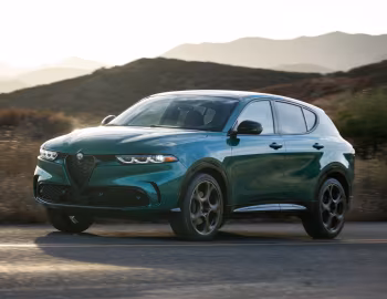 2025 Alfa Romeo Tonale Intensa [North America] (965) '2025