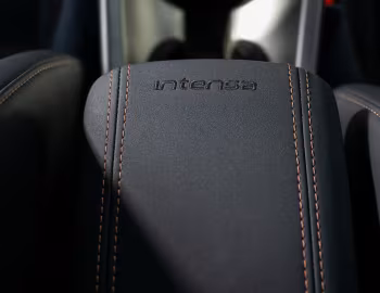 Intérieur 2025 Alfa Romeo Tonale Intensa [North America] (965) '2025