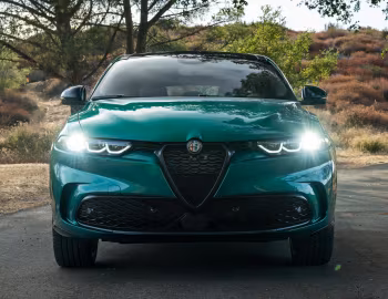 2025 Alfa Romeo Tonale Intensa [North America] (965) '2025