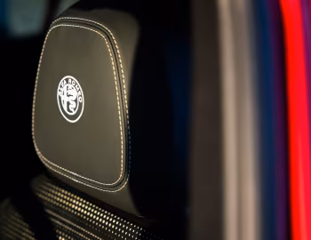 Intérieur Alfa Romeo Tonale Ibrida Plug-In Q4 Edizione Milano Cortina 2026 [Italy] (965) '2025–26