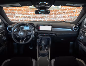 Intérieur 2026 Alfa Romeo Tonale Sport Speciale [North America] (965) '2025–pr.