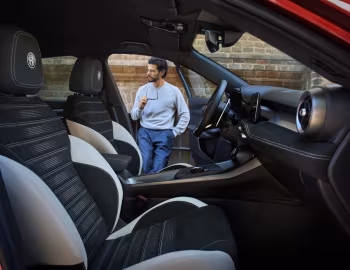 Intérieur Alfa Romeo Tonale Ibrida Plug-In Q4 Sport Speciale (965) '2025–pr.