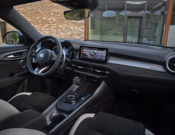 Intérieur Alfa Romeo Tonale Ibrida Plug-In Q4 Sport Speciale (965) '2025–pr.