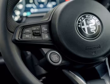 Intérieur Alfa Romeo Tonale Ti [UK-spec] (965) '2022–23
