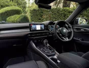 Intérieur Alfa Romeo Tonale Ti [UK-spec] (965) '2022–23