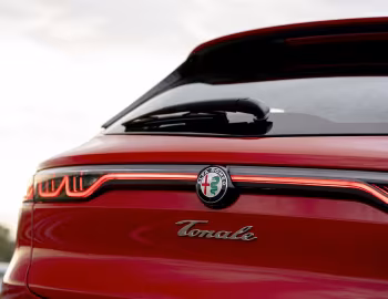 Alfa Romeo Tonale Ti [UK-spec] (965) '2022–23
