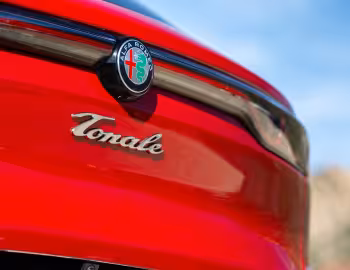 2024–25 Alfa Romeo Tonale Veloce [North America] (965) '2023–25