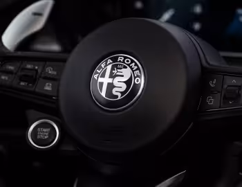 Intérieur 2024–25 Alfa Romeo Tonale Veloce [North America] (965) '2023–25