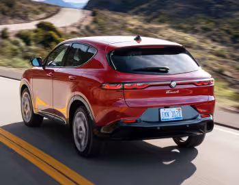 2024–25 Alfa Romeo Tonale Veloce [North America] (965) '2023–25
