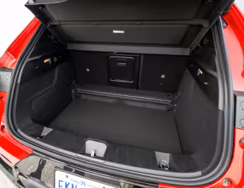Coffre 2024–25 Alfa Romeo Tonale Veloce [North America] (965) '2023–25