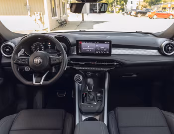 Panneau avant 2024–25 Alfa Romeo Tonale Veloce eAWD [North America] (965) '2023–25
