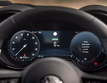 Tableau de bord Alfa Romeo Tonale Veloce [UK-spec] (965) '2022–25