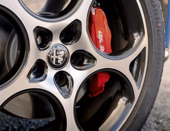 Alfa Romeo Tonale Veloce [UK-spec] (965) '2022–25