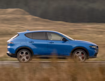 Alfa Romeo Tonale Veloce [UK-spec] (965) '2022–25