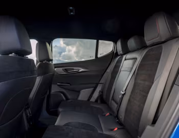 Intérieur Alfa Romeo Tonale Veloce [UK-spec] (965) '2022–25