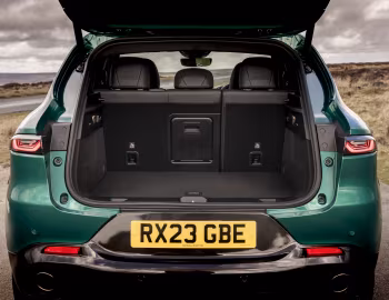 Coffre Alfa Romeo Tonale Veloce Plug-in Hybrid Q4 [UK-spec] (965) '2023–25