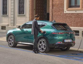 Alfa Romeo Tonale Veloce Plug-in Hybrid Q4 [Worldwide] (965) '2023–25