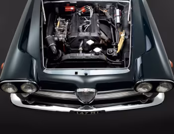 Sous la capuche Alfa Romeo 2000 Berlinetta Sperimentale "Praho" (102.05*00001) '1960