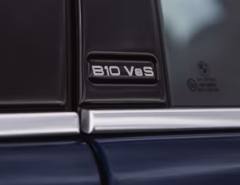 Alpina B10 V8 S Touring Switch-Tronic [Worldwide] (E39) '01.2002–05.2004