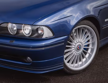 Alpina B10 V8 S Touring Switch-Tronic [Worldwide] (E39) '01.2002–05.2004