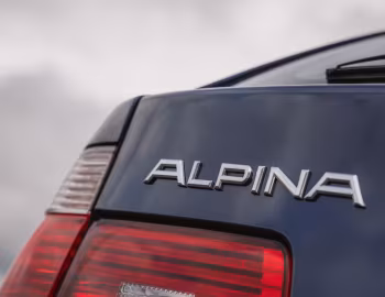 Alpina B10 V8 S Touring Switch-Tronic [Worldwide] (E39) '01.2002–05.2004
