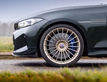 Alpina B3 GT Touring [UK-spec] (G21) '2025–pr.