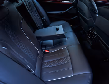 Интерьер Alpina B5 Limousine [Japan] (G30) '07.2020–03.2023