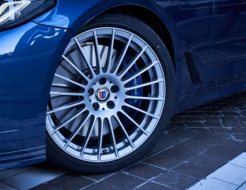 Alpina B5 Limousine [Japan] (G30) '07.2020–03.2023