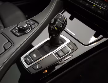 Интерьер Alpina B6 Bi-Turbo Coupe [UK-spec] (F13) '2011–15