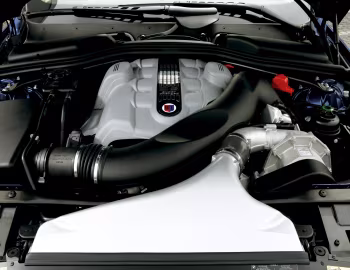 Bajo el capó Alpina B6 Coupe (E63) '04.2006–08.2007
