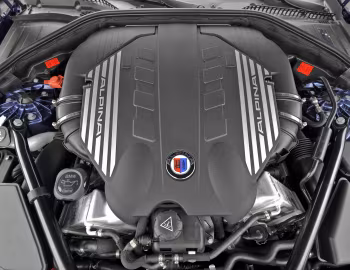 Под капотом 2010–12 Alpina B7 Bi-Turbo [North America] (F01) '04.2010–12