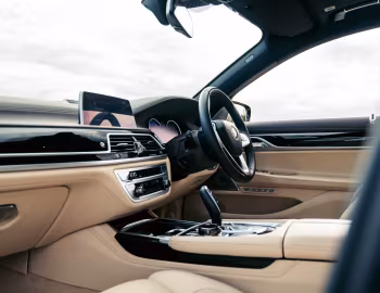 Интерьер Alpina B7 Bi-Turbo [UK-spec] (G12) '2016–02.2019