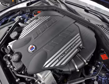 Bajo el capó 2010–12 Alpina B7 Bi-Turbo [North America] (F01) '04.2010–12