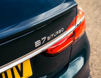 Alpina B7 Bi-Turbo [UK-spec] (G12) '2016–02.2019