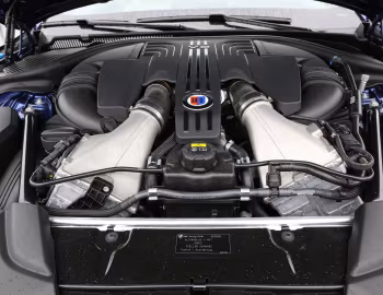 Bajo el capó Alpina B5 Bi-Turbo Allrad Touring [Worldwide] (G31) '03.2017–06.2020