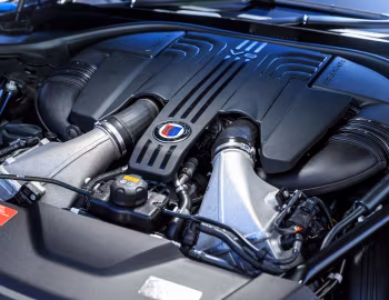 Под капотом Alpina B7 Bi-Turbo [Australia] (G12) '2017–19