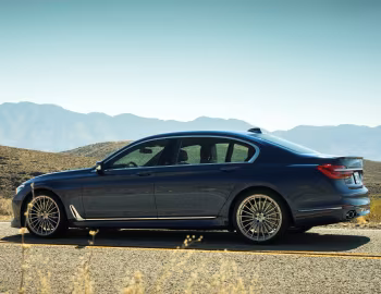 2017–19 Alpina B7 Bi-Turbo Allrad [North America] (G12) '2016–19