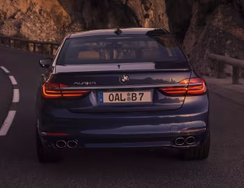 2017–19 Alpina B7 Bi-Turbo Allrad [North America] (G12) '2016–19
