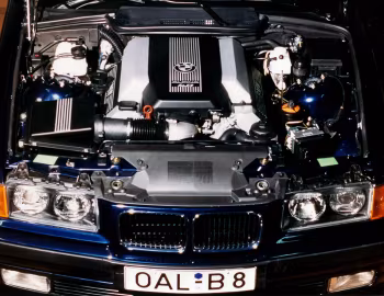 Bajo el capó Alpina B8 4.0 (E36) '1994–95