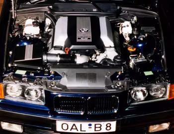 发动机舱 Alpina B8 4.0 (E36) '1994–95