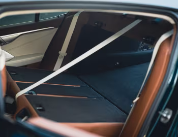 Интерьер Alpina B8 Gran Coupé [Japan] (G16) '2021–22