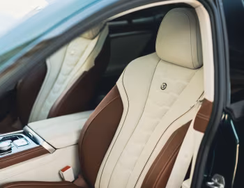 Interior Alpina B8 Gran Coupé [Japan] (G16) '2021–22