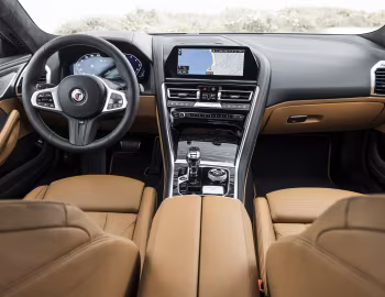 Panel frontal 2022 Alpina B8 Gran Coupé [North America] (G16) '2021–22