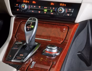 Interior Alpina D5 Bi-Turbo Touring (F11) '09.2011–13
