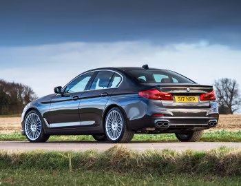 Alpina D5 S Allrad Limousine [UK-spec] (G30) '07.2017–06.2020