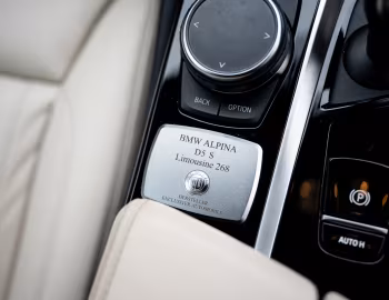 Interior Alpina D5 S Limousine [UK-spec] (G30) '2020–23